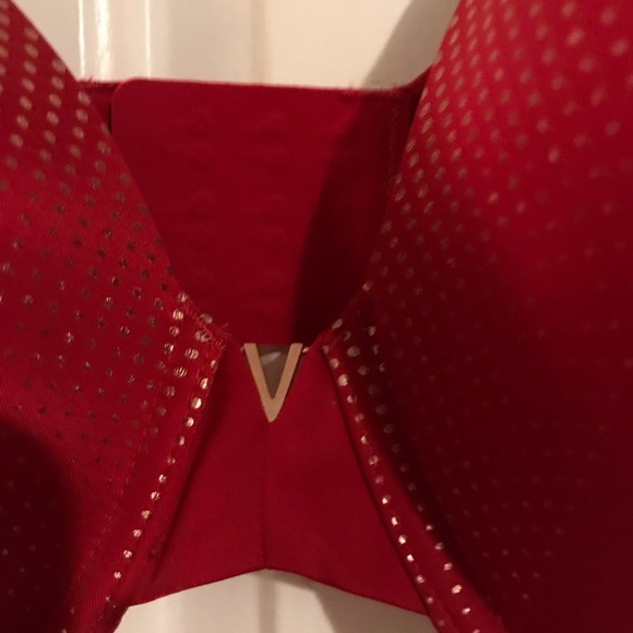 Victoria’s Secret bra - Picture 3 of 5